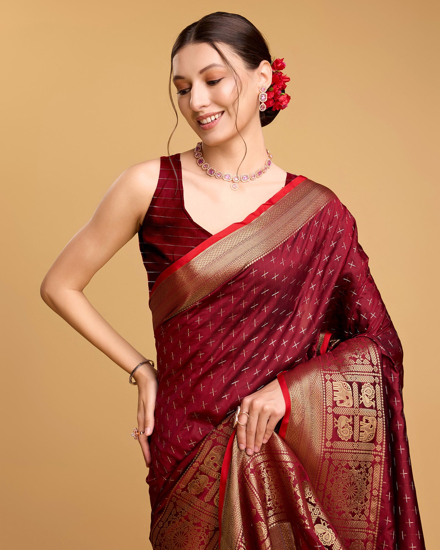 NIMIDIYA WOVEN KANJIPURAM PURE SILK SAREE