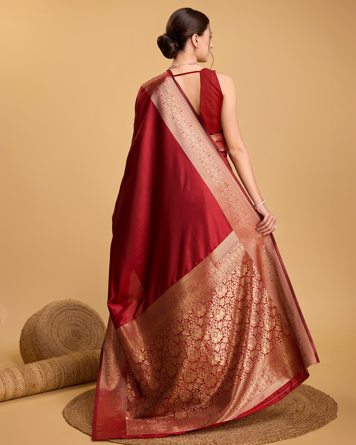 KRIYANSH WOVEN DESIGN ZARI BANARSI SAREE
