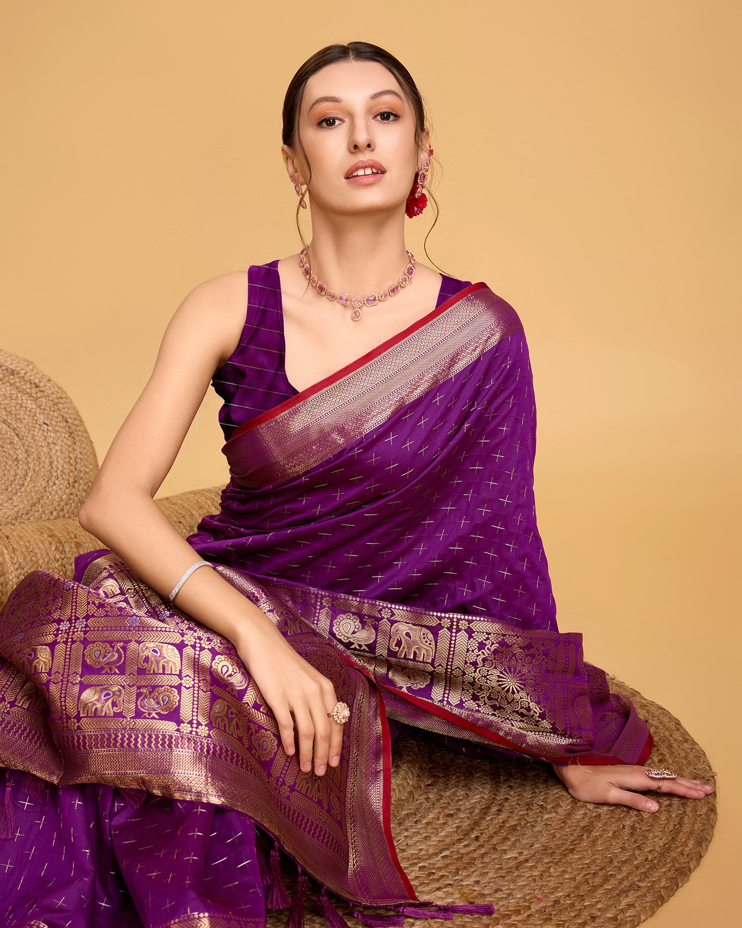NIMIDIYA WOVEN KANJIPURAM PURE SILK SAREE