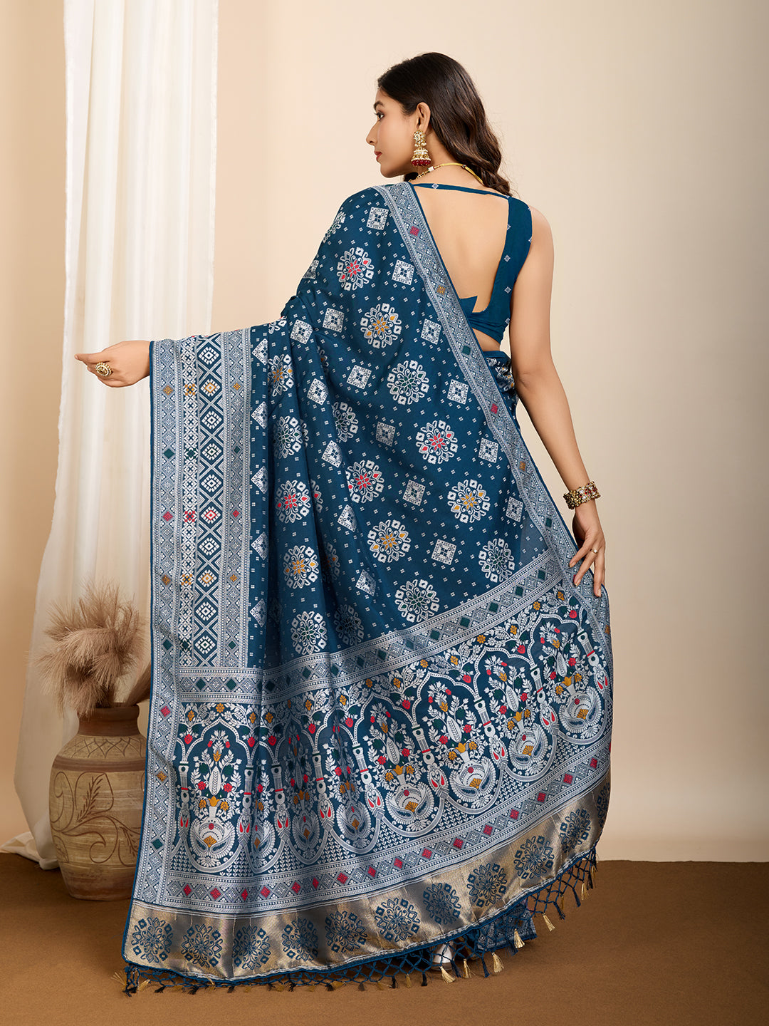 BANARASI PURE SILK MINA KARI SAREE WEAVED & RICH PALLU