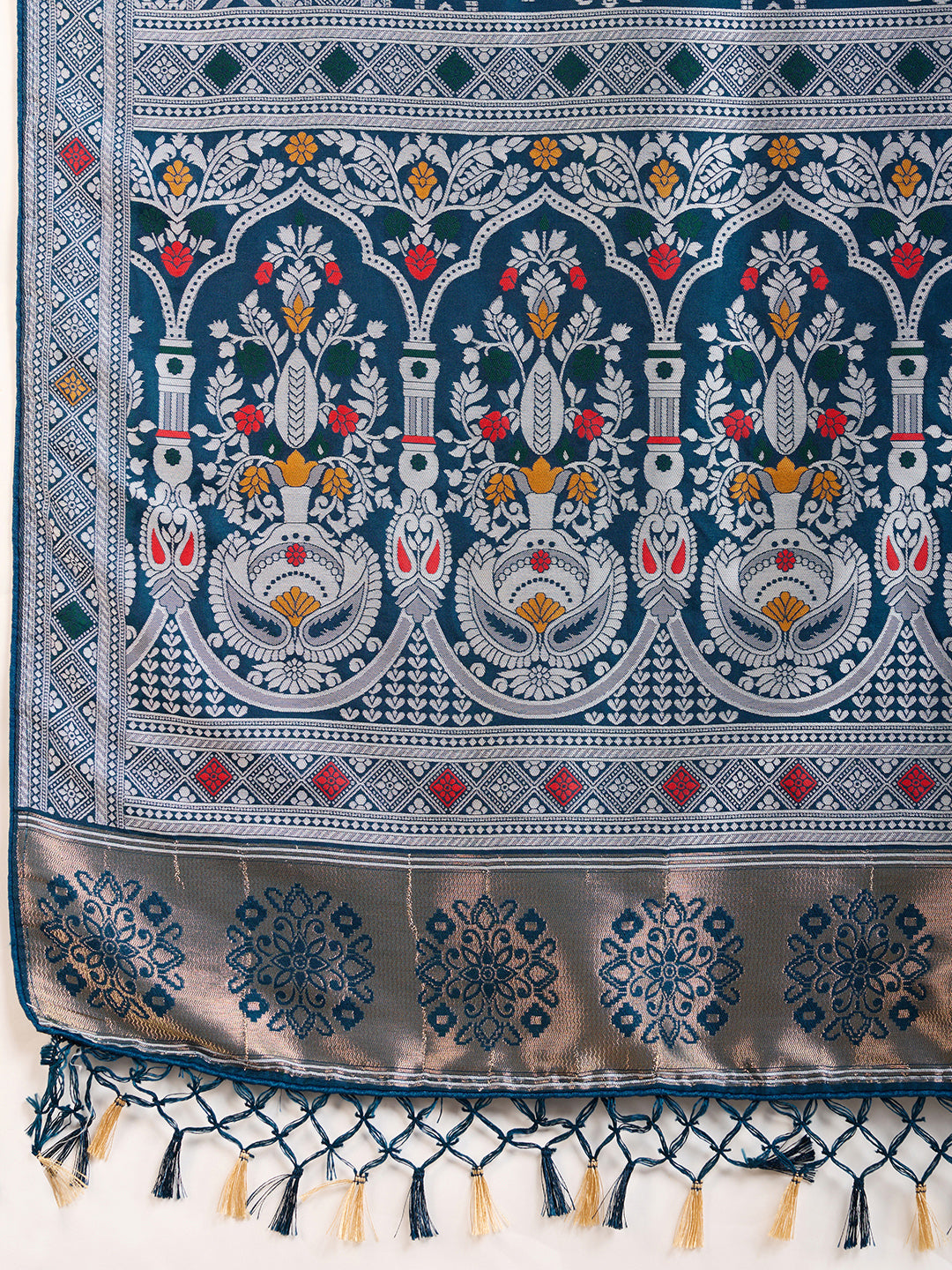BANARASI PURE SILK MINA KARI SAREE WEAVED & RICH PALLU