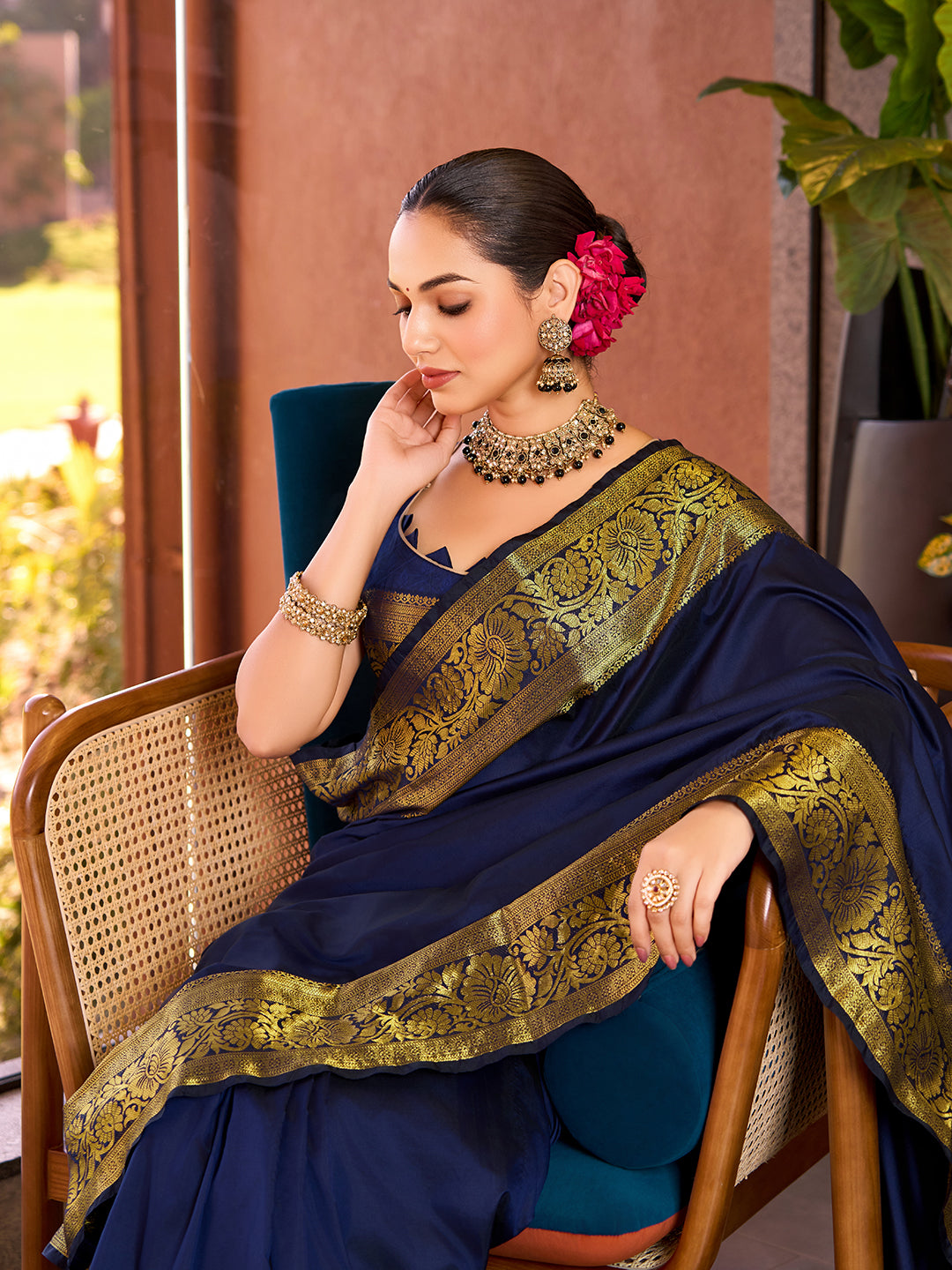 SATRANI PURE SILK CREPE PRINTED SAREE WITH UNSTITCHED BLOUSE