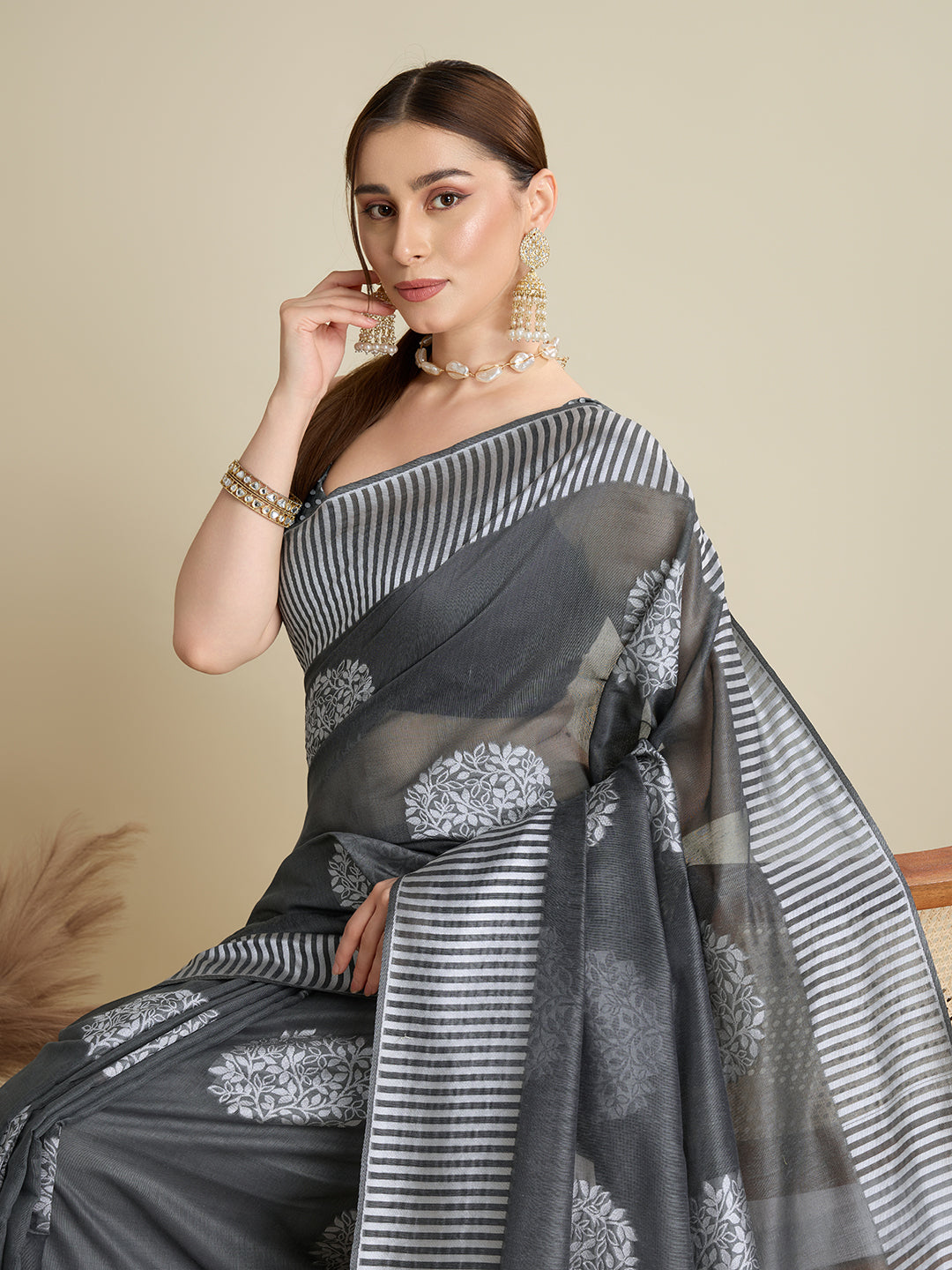 ETHNIC MOTIFS SILK BLEND SAREE