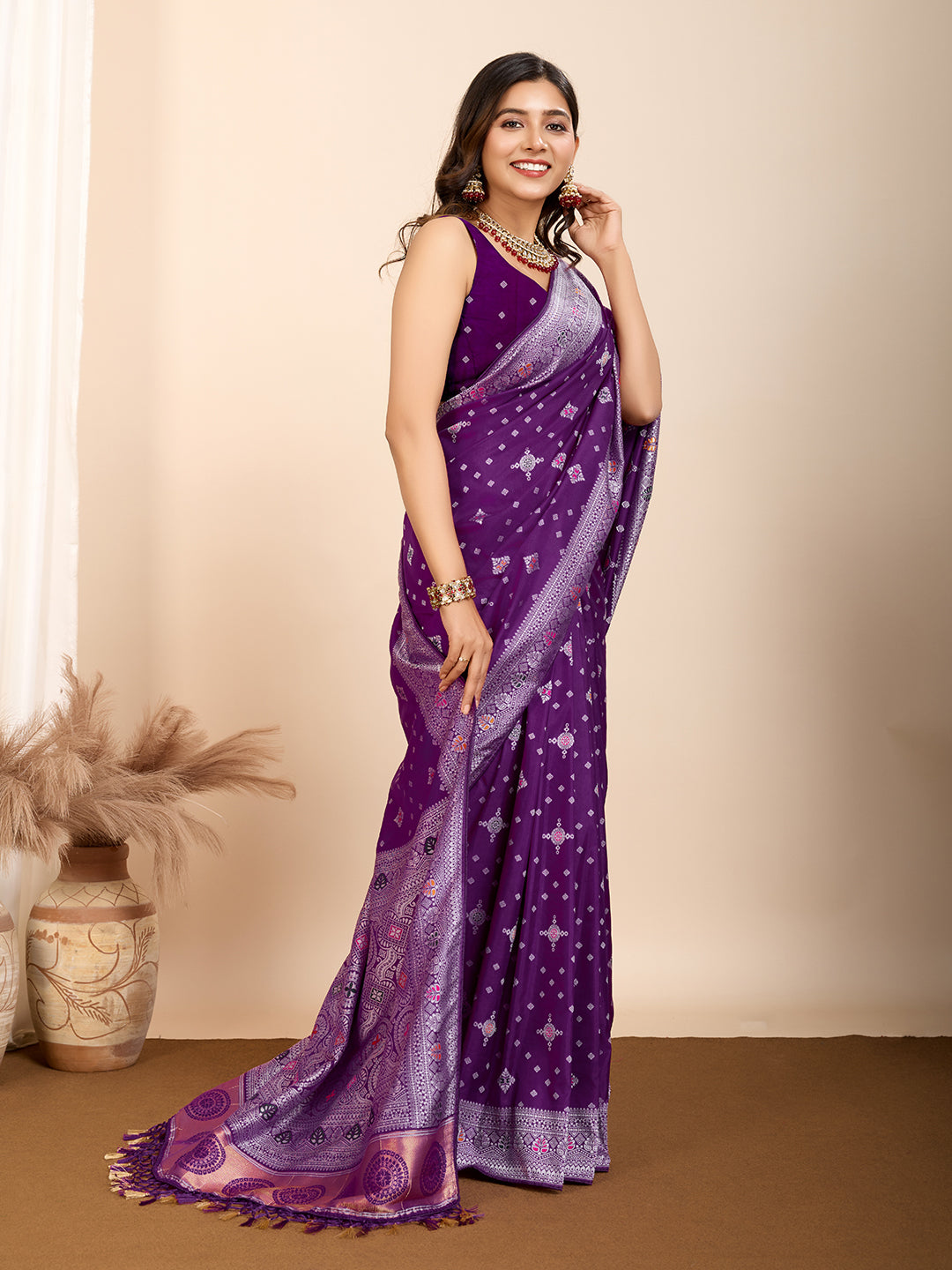 LATEST JACQUARD GOLD ZARI WOVEN LITCHI SILK BANARSI SAREE