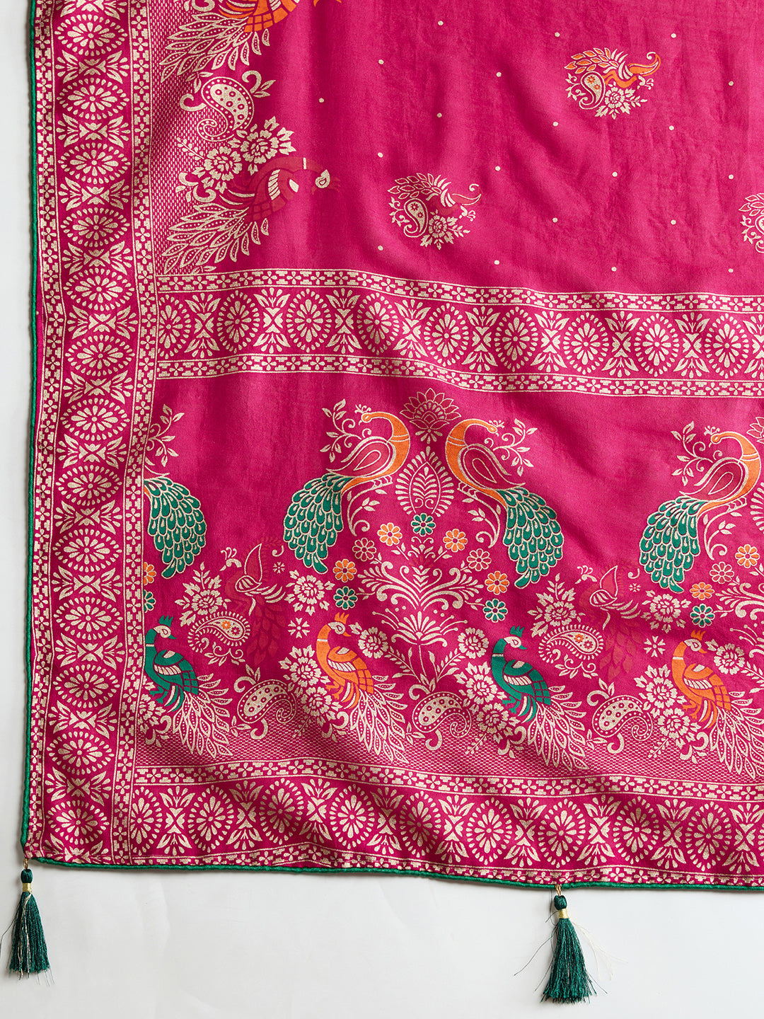 KAVYA LIGHTWEIGHT COTTON SILK SAREE WITH DELICATE PAISLEY PRINTS