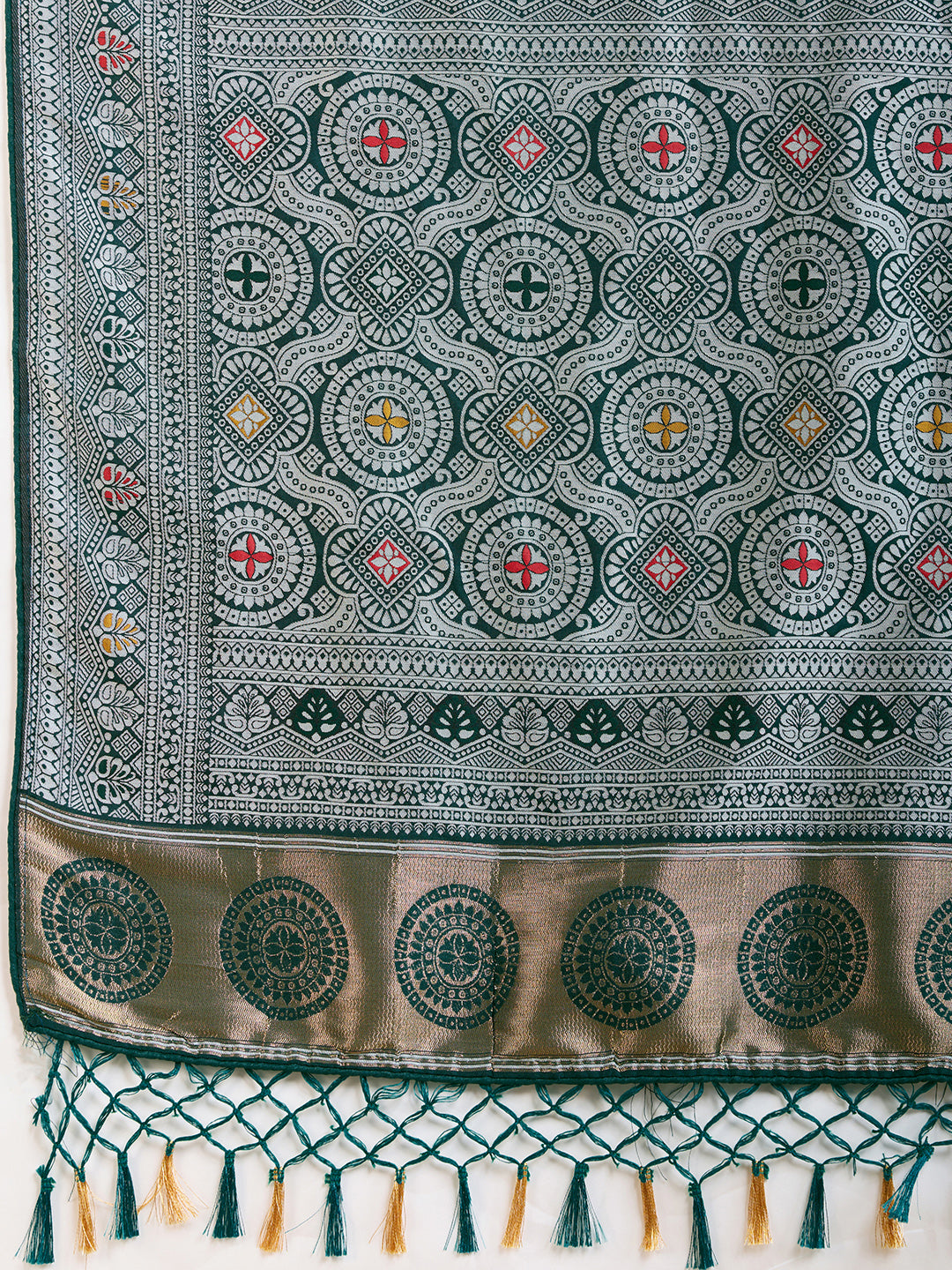 LATEST JACQUARD GOLD ZARI WOVEN LITCHI SILK BANARSI SAREE