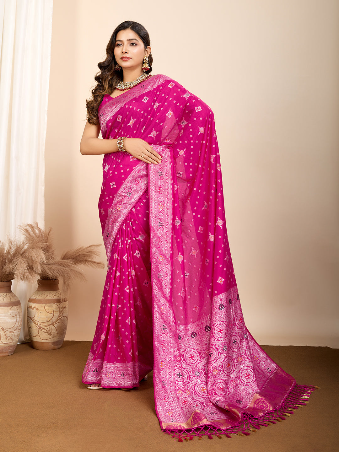 LATEST JACQUARD GOLD ZARI WOVEN LITCHI SILK BANARSI SAREE