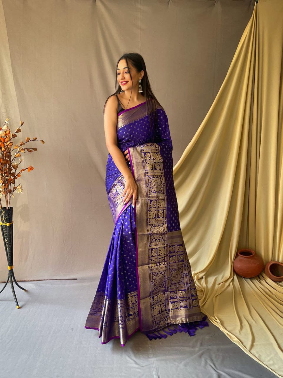 ANNU BANARSI SILK SAREE