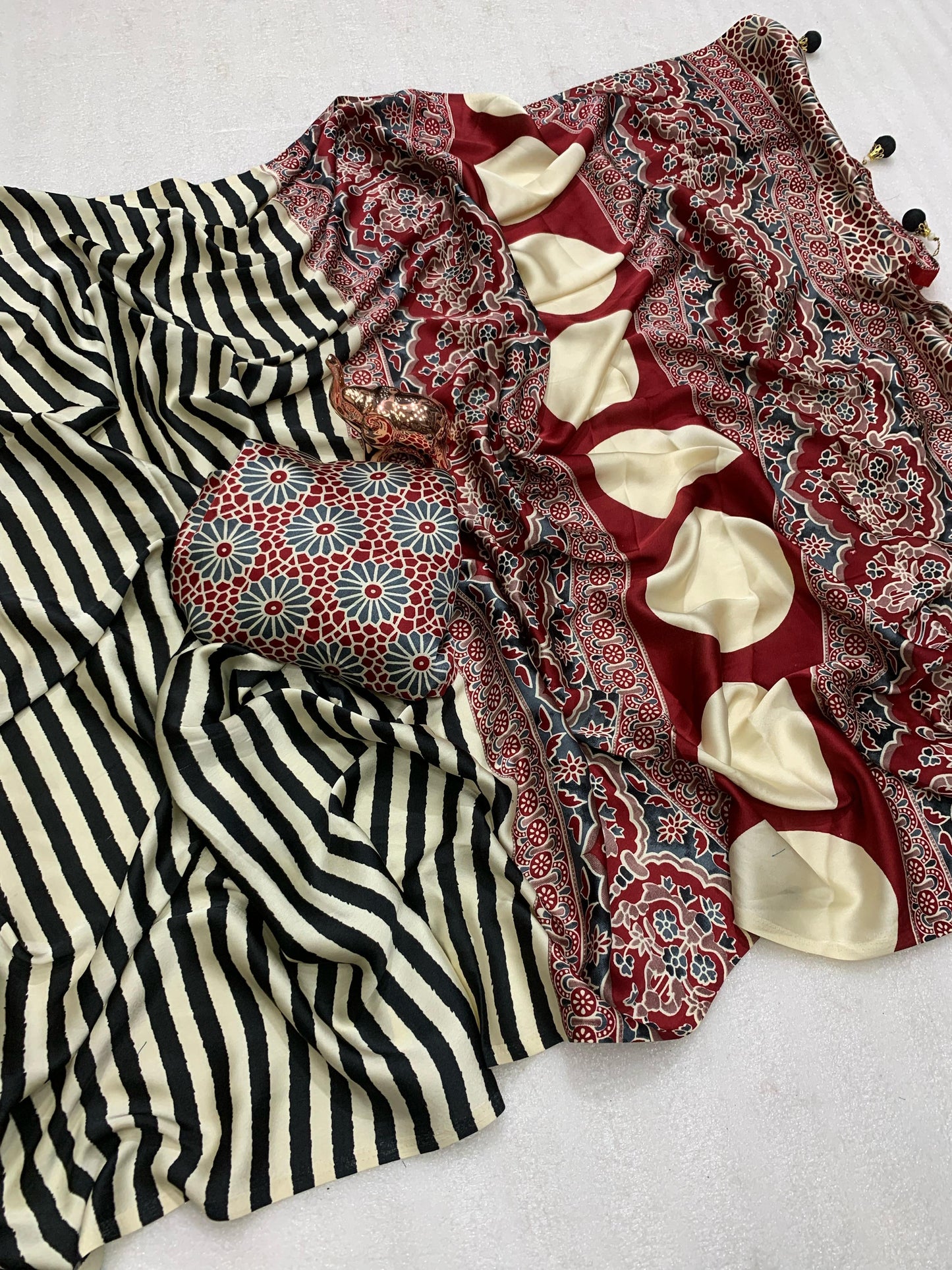 GAJJI SILK LEHARIYA SAREE