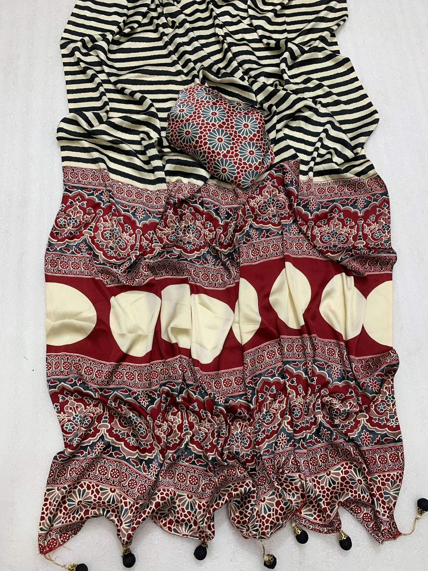 GAJJI SILK LEHARIYA SAREE