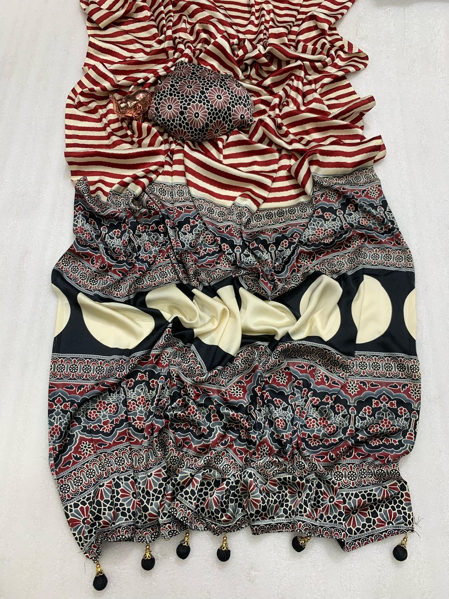 GAJJI SILK LEHARIYA SAREE