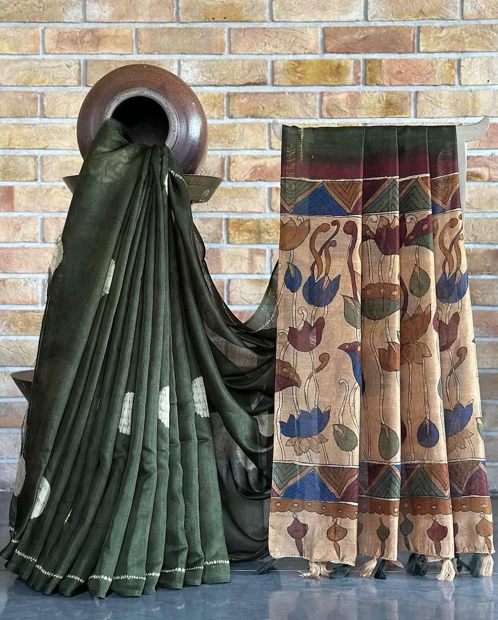 KALAMKARI SOFT LENIN LIGHT WEIGTH PRINTED BATIK SAREE & PRINTEED BLOUSE