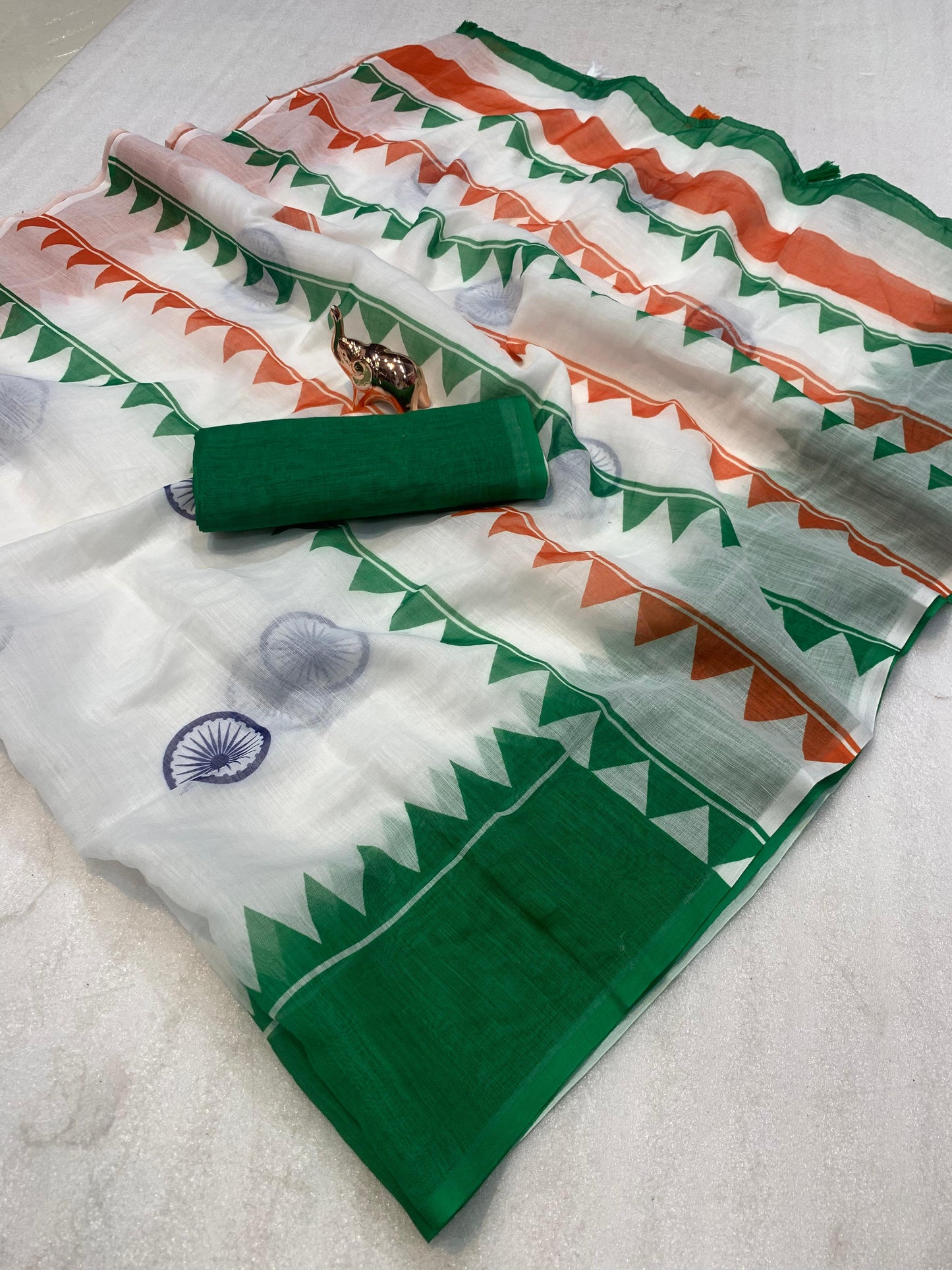 SOFT LELIN LIGHT WEIGHT INDIAN FLAG DESIGN SAREE WITH PRINTED BLOUSE