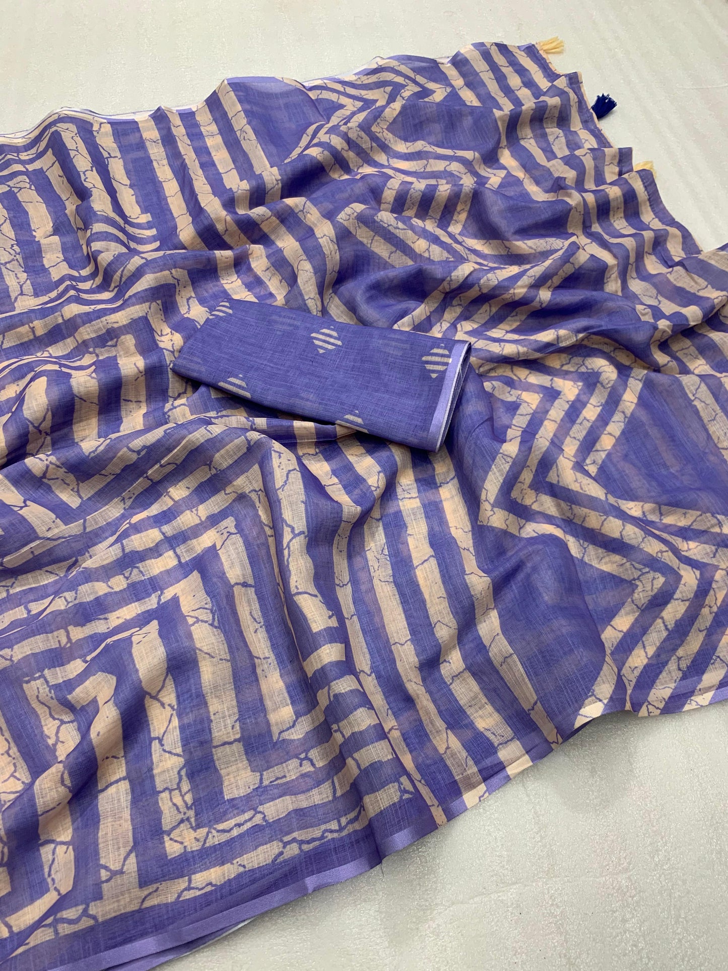 KALAMKARI PATOLA PURE LINEN SAREE AND BATIN BLOUSE