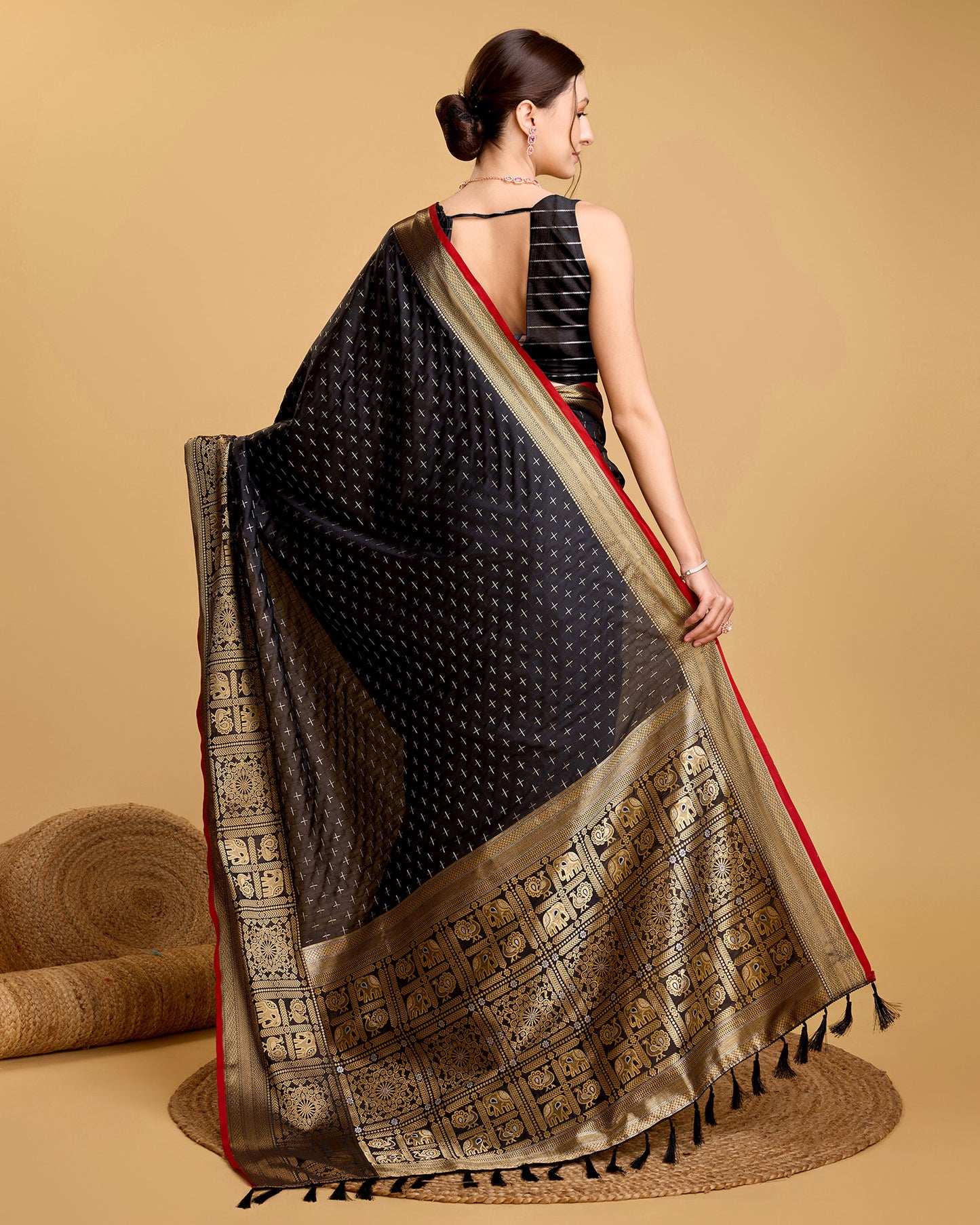 NIMIDIYA WOVEN KANJIPURAM PURE SILK SAREE