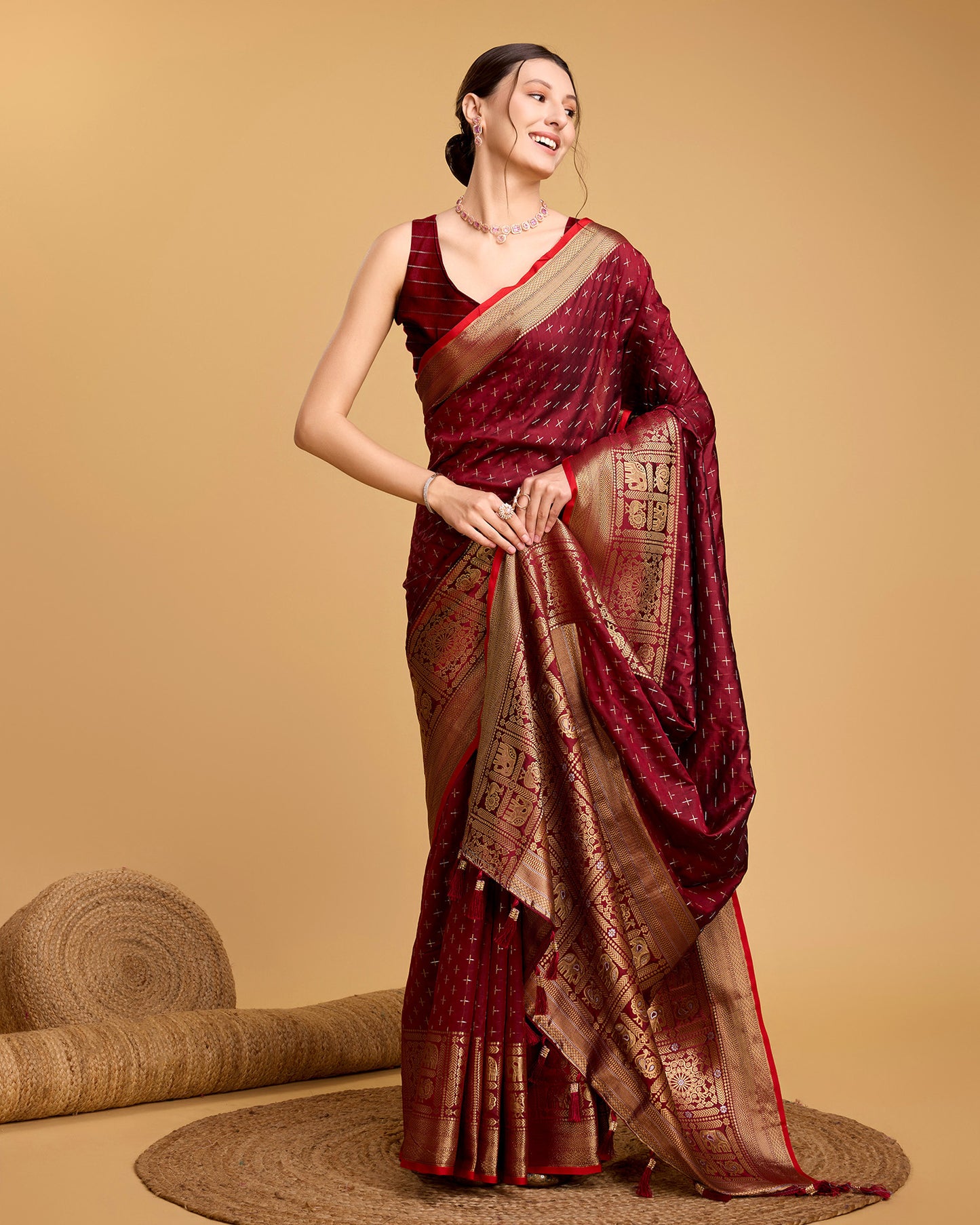 NIMIDIYA WOVEN KANJIPURAM PURE SILK SAREE