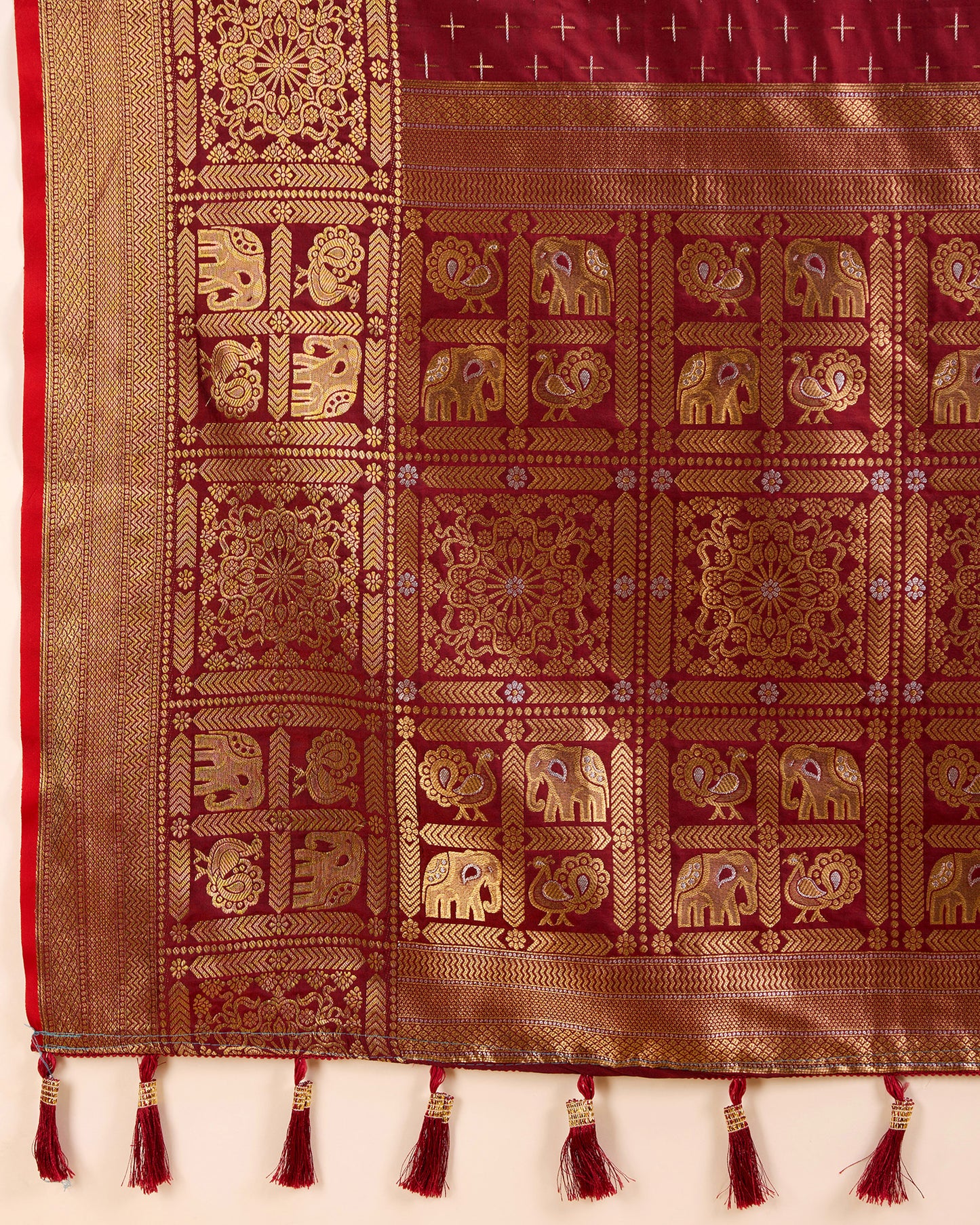 NIMIDIYA WOVEN KANJIPURAM PURE SILK SAREE
