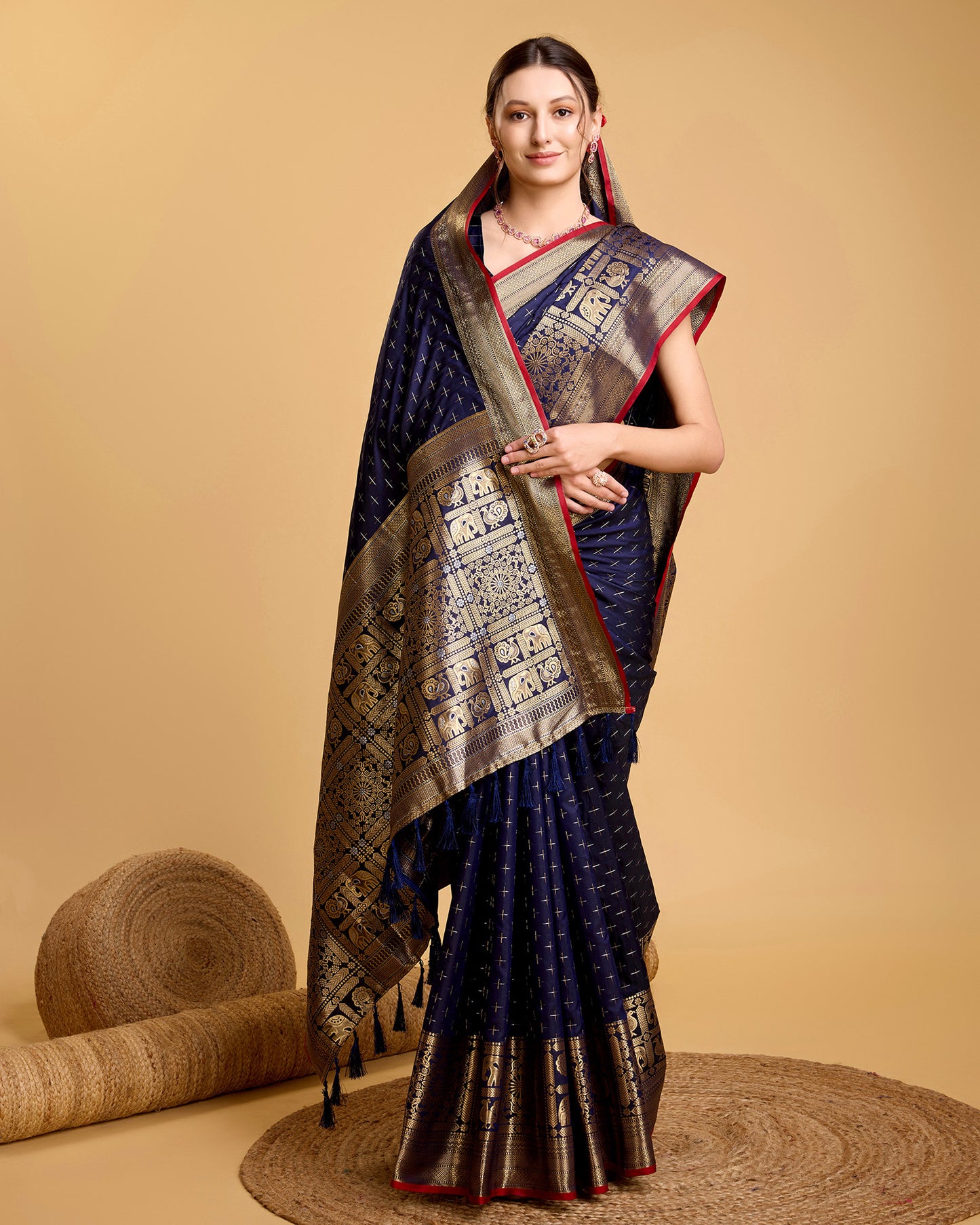 NIMIDIYA WOVEN KANJIPURAM PURE SILK SAREE