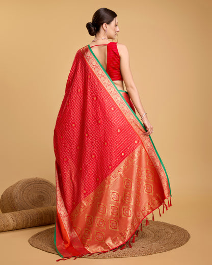 SARVADA WOVEN, CHECKERED KANJIVARAM PURE SILK SAREE