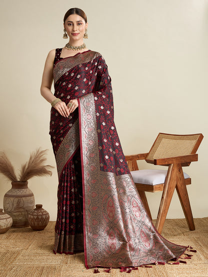 MANNU PANDADI SAREE WITH WOVEN DESIGN ZARI