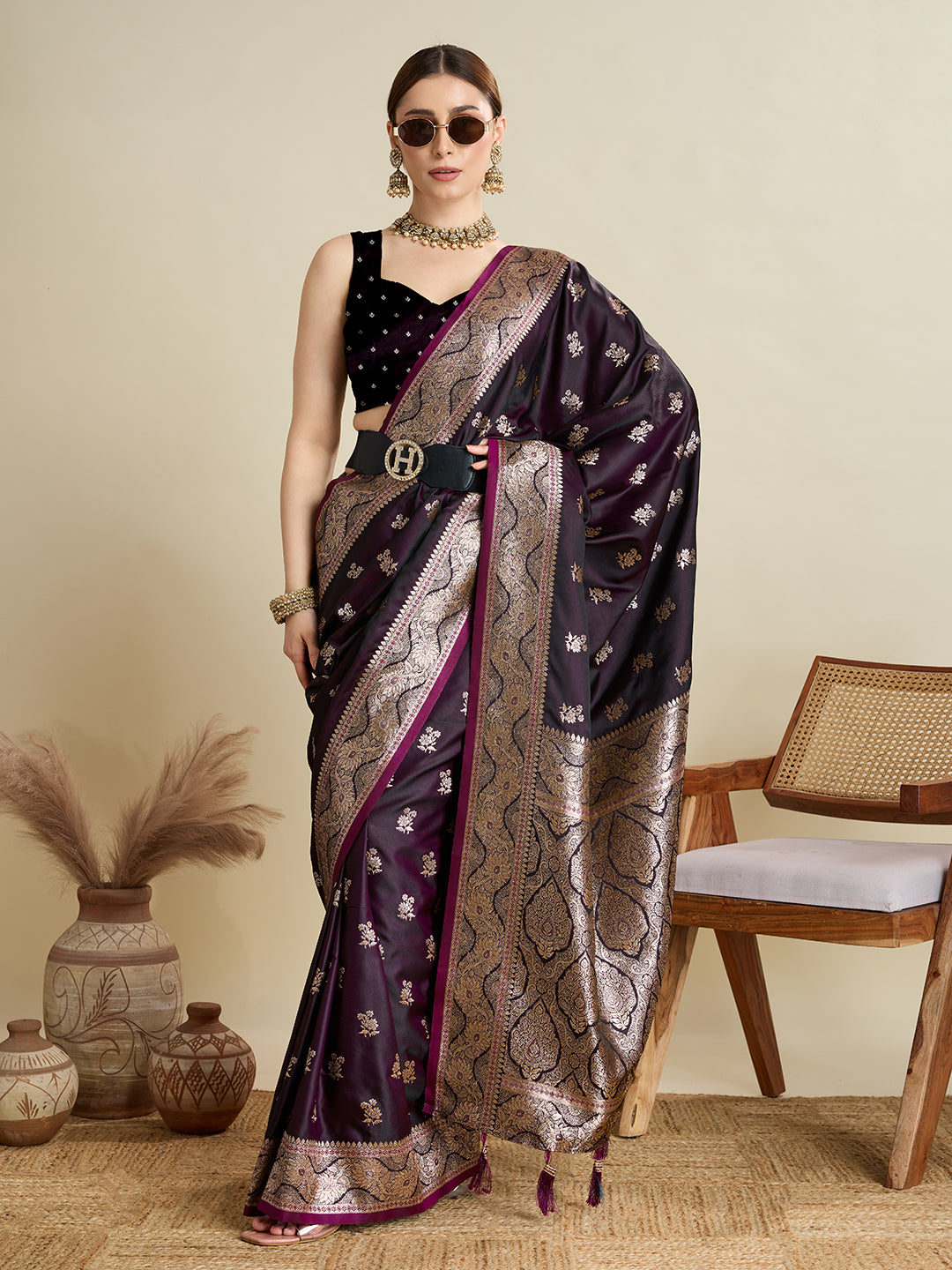 SMRITI TEAL PURE SILK SAREE FEATURING TRADITIONAL BANARSI ZARI WEAVING PATTERNS