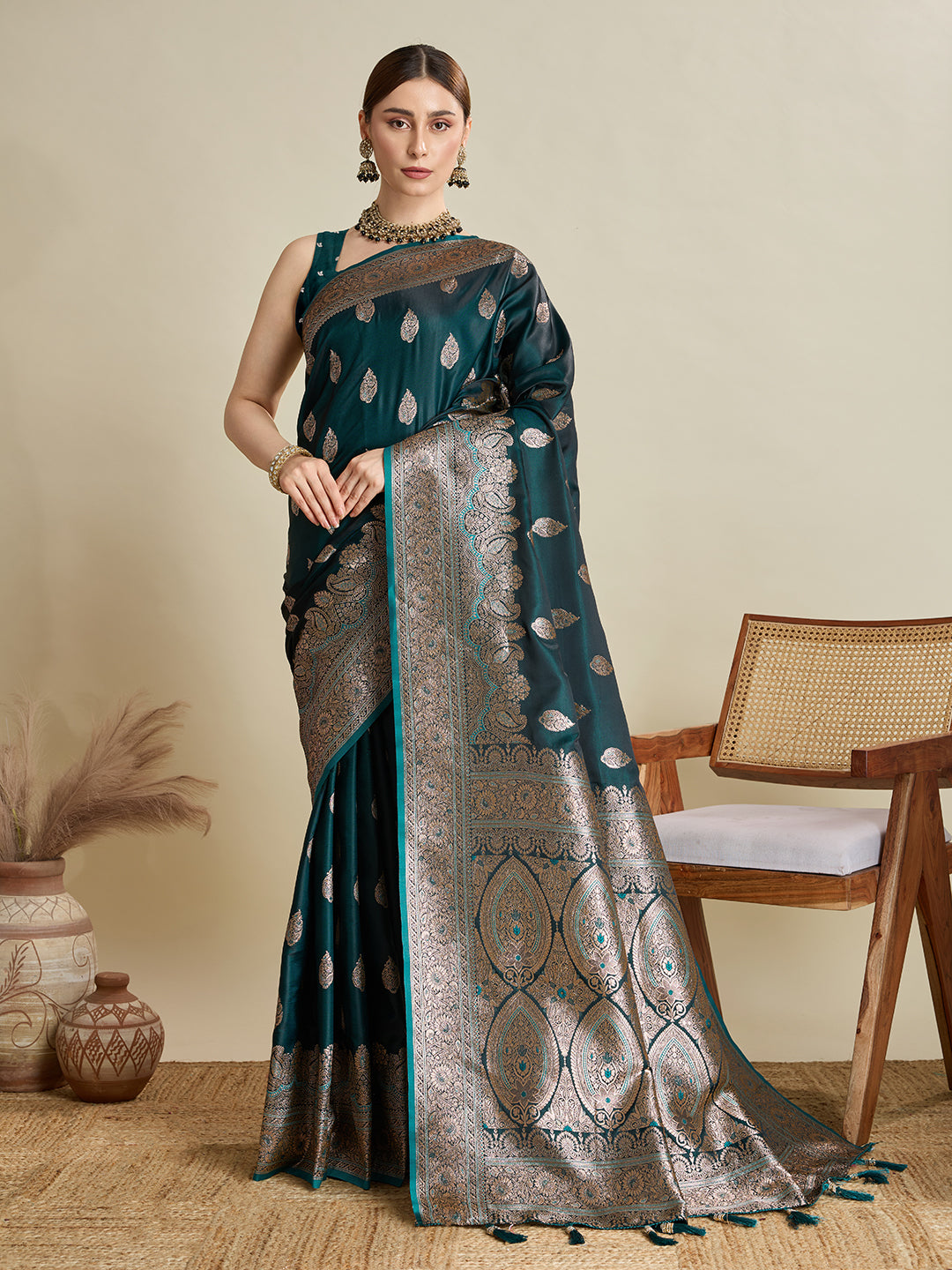 ANNU TEAL PURE SILK SAREE FEATURING TRADITIONAL BANARSI ZARI WEAVING PATTERNS