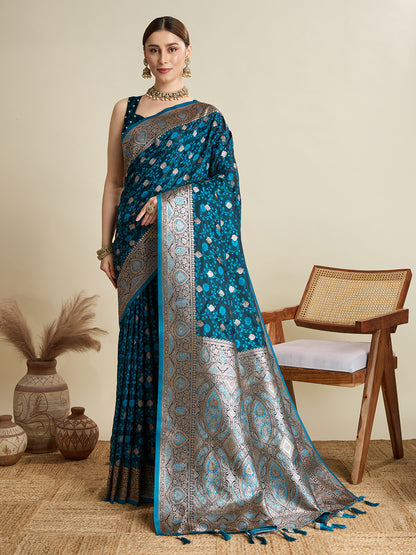 MANNU PANDADI SAREE WITH WOVEN DESIGN ZARI