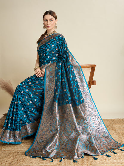 MANNU PANDADI SAREE WITH WOVEN DESIGN ZARI