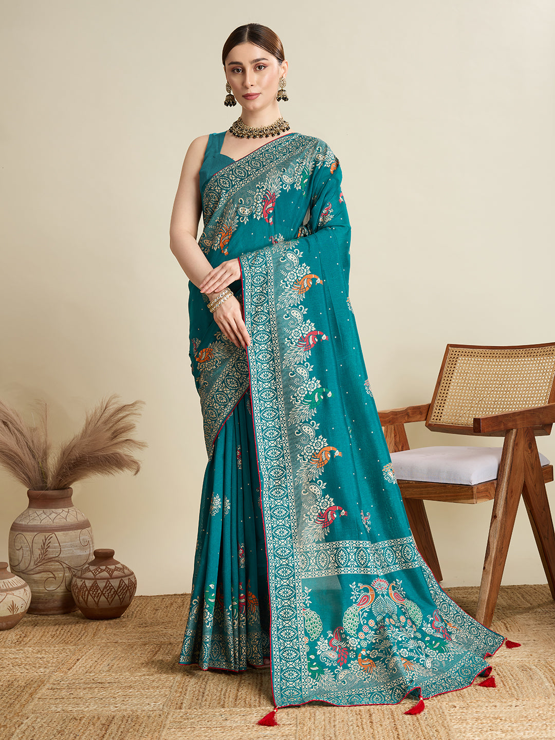 KAVYA LIGHTWEIGHT COTTON SILK SAREE WITH DELICATE PAISLEY PRINTS