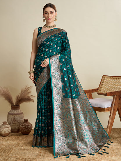 MANNU PANDADI SAREE WITH WOVEN DESIGN ZARI