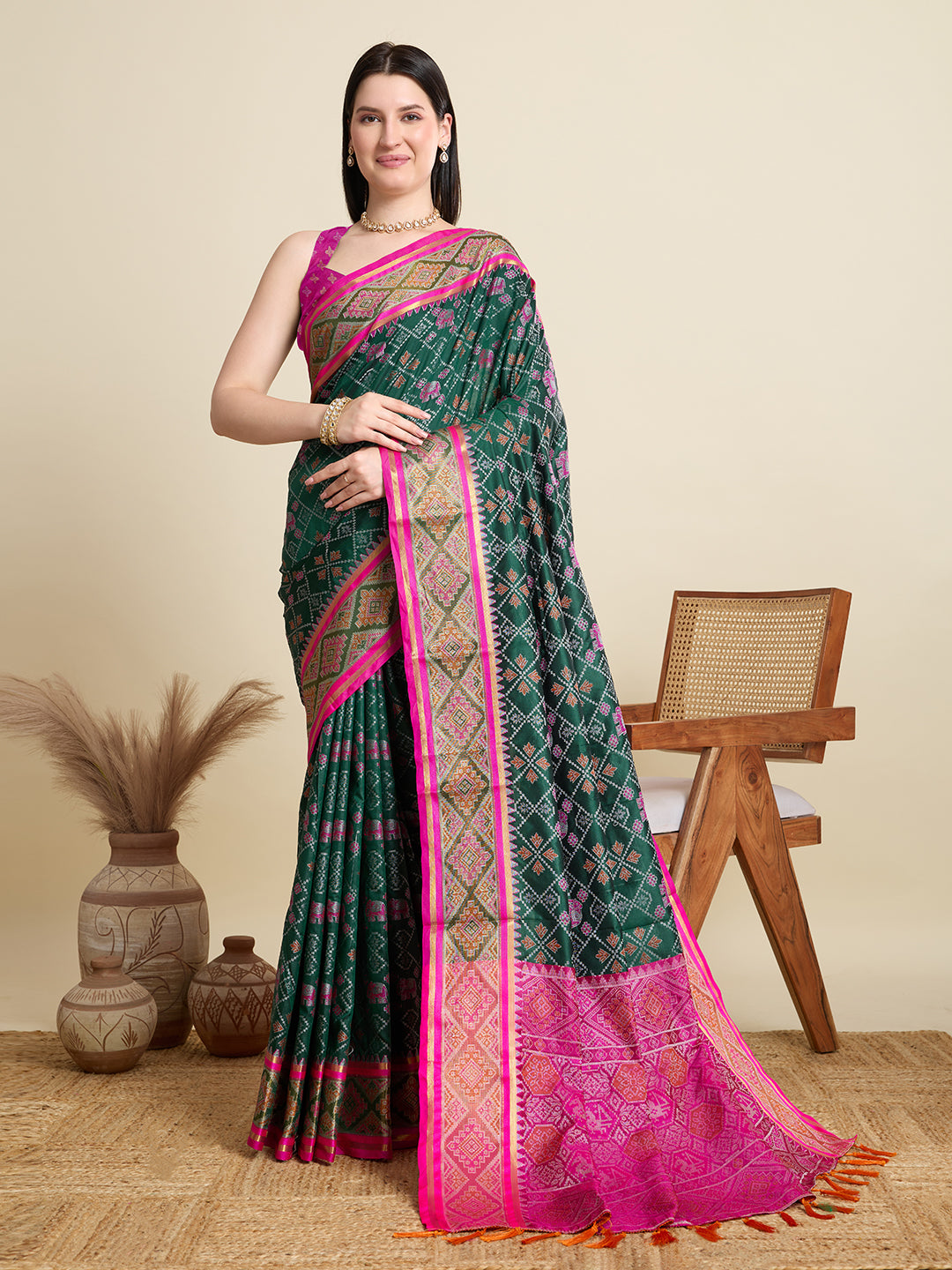 SATRANI NAVY PRINTED SAREE WITH UNSTITCHED BLOUSE