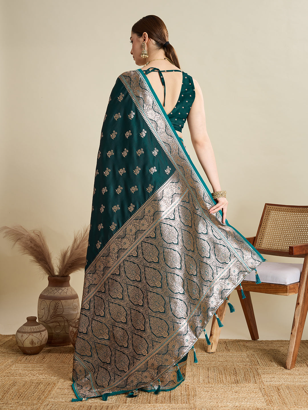SMRITI TEAL PURE SILK SAREE FEATURING TRADITIONAL BANARSI ZARI WEAVING PATTERNS