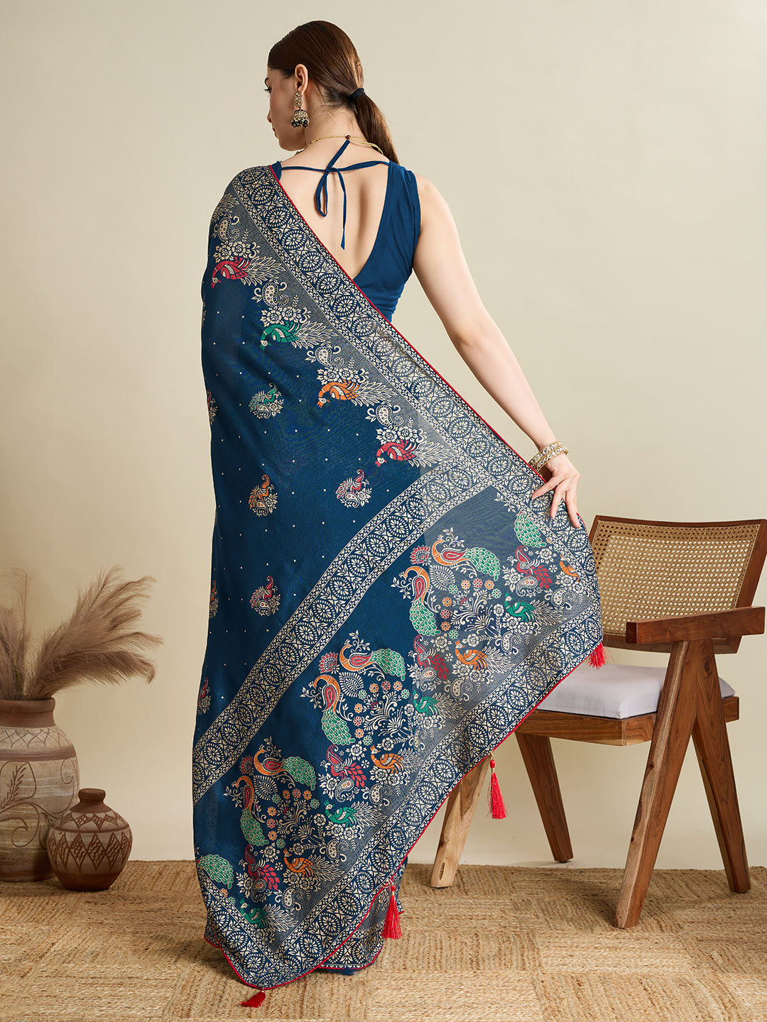 KAVYA LIGHTWEIGHT COTTON SILK SAREE WITH DELICATE PAISLEY PRINTS