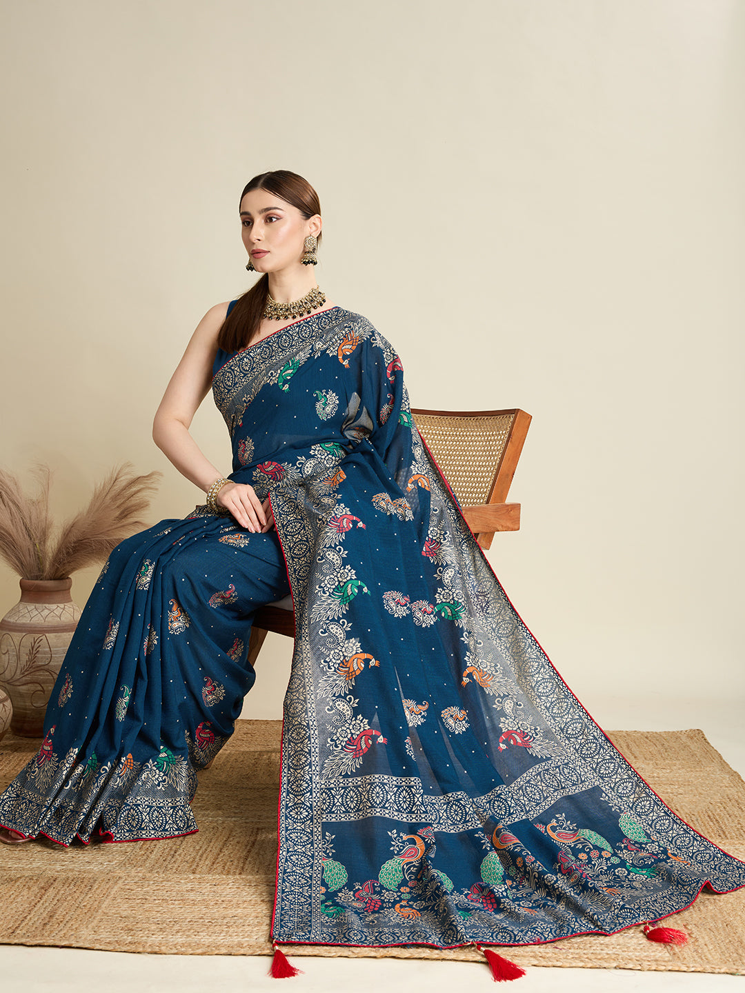 KAVYA LIGHTWEIGHT COTTON SILK SAREE WITH DELICATE PAISLEY PRINTS