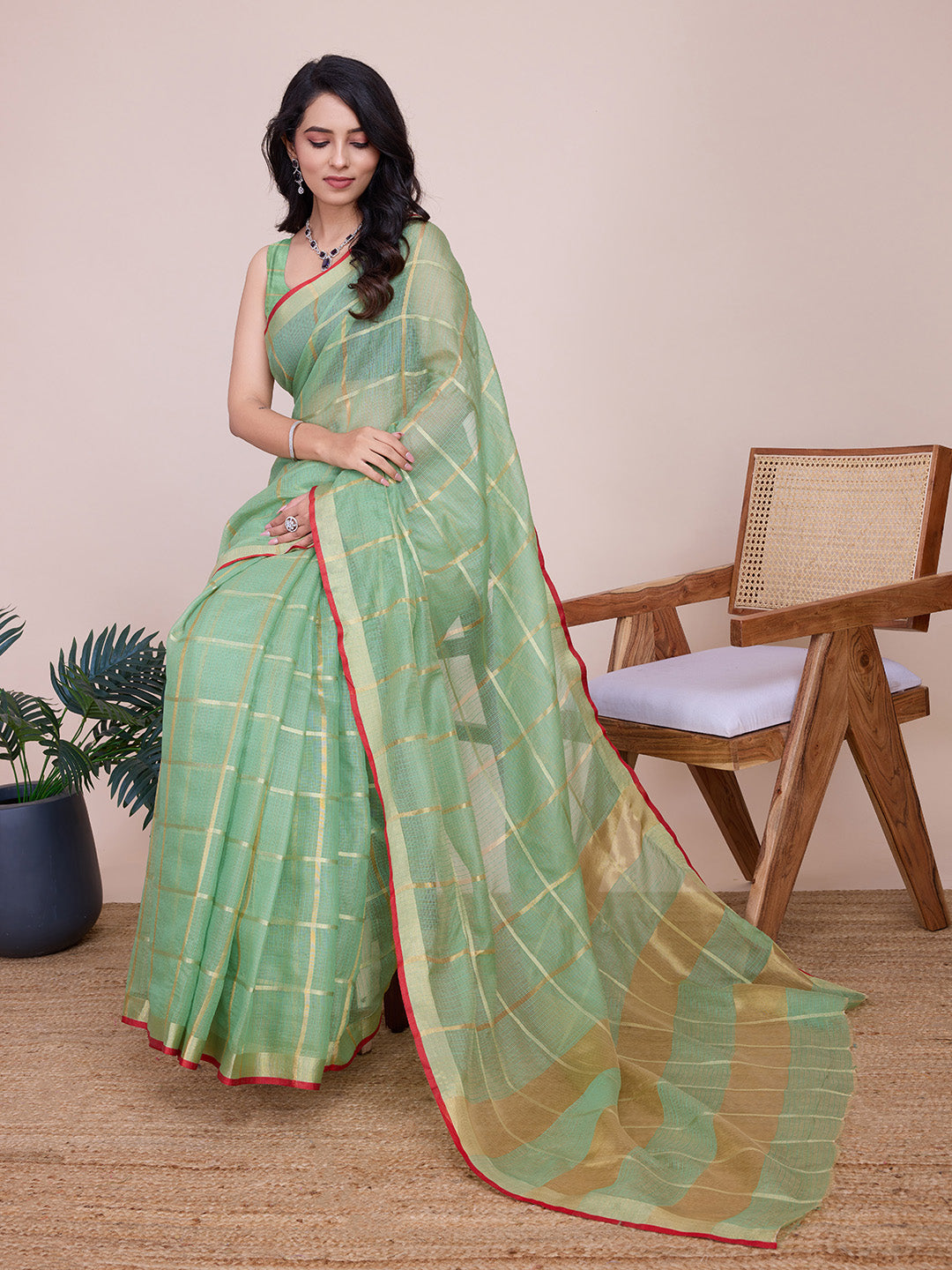 NIMIDIYA PEACH ZARI WOVEN KOTA DORIA SILK SAREE