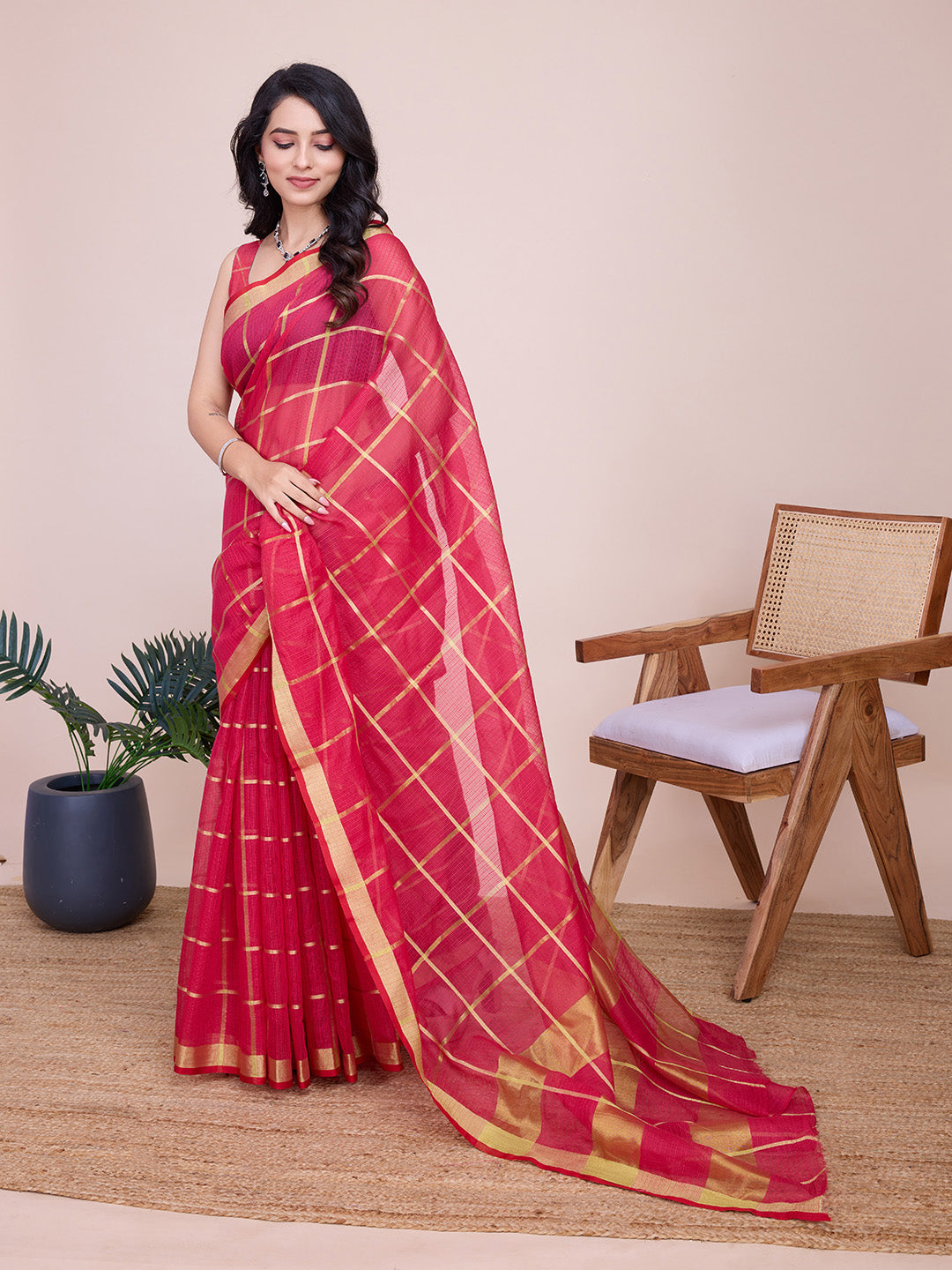 NIMIDIYA PEACH ZARI WOVEN KOTA DORIA SILK SAREE