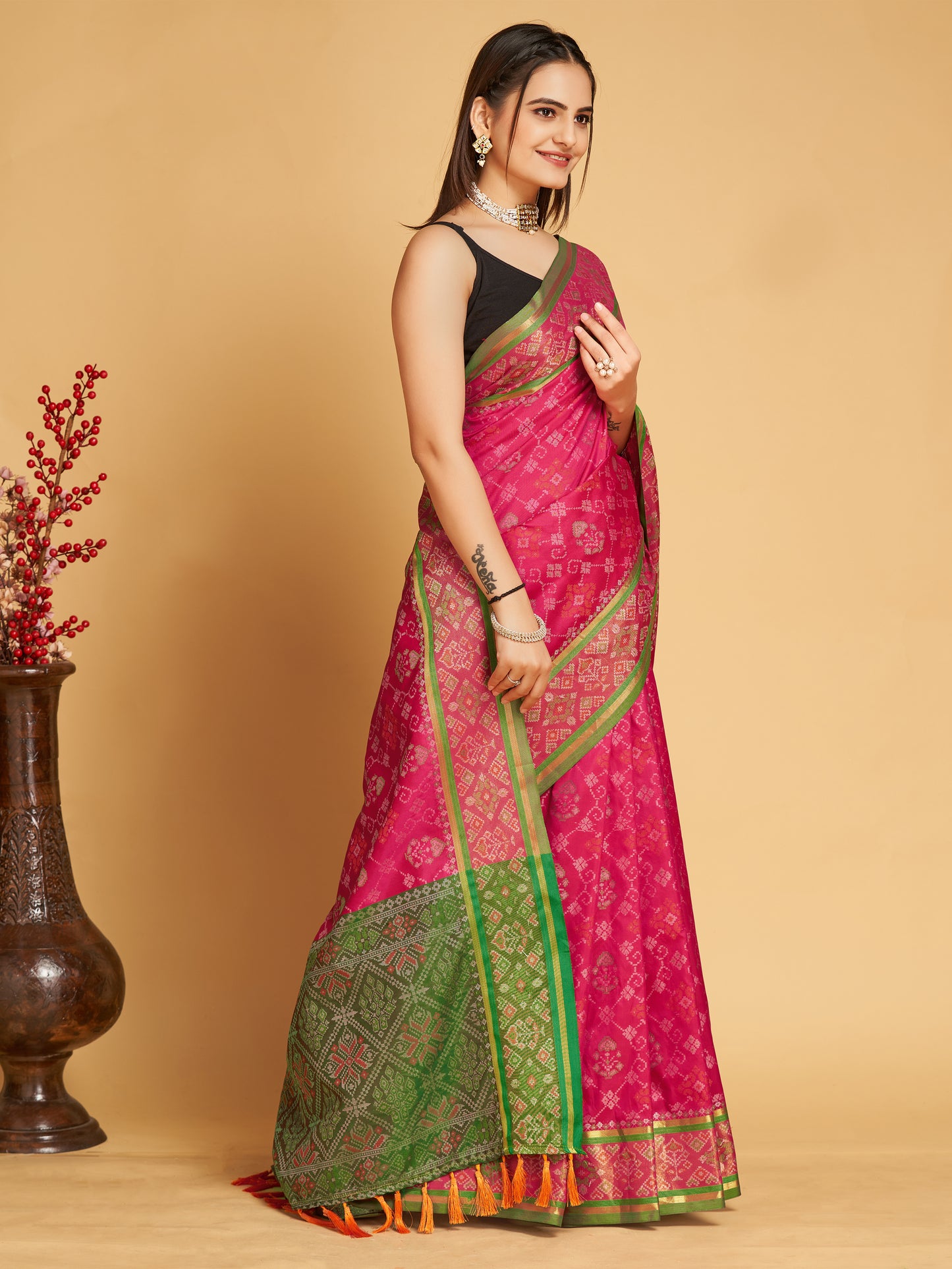 MANOHARI PRINTED PATOLA  ART SILK SAREE