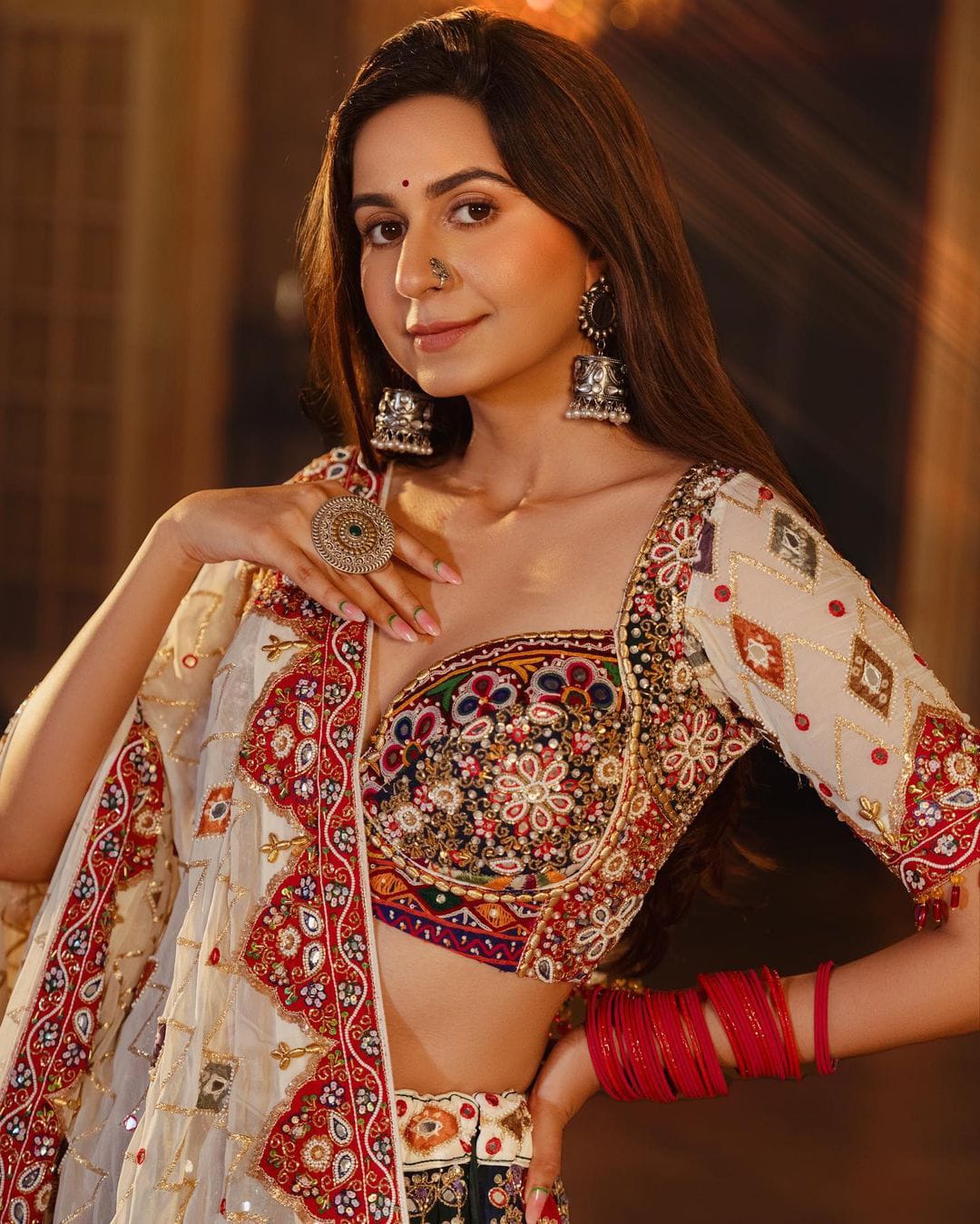 BINALI WOMEN'S REAL MIRROR WORK LAHENGA CHOLI WITH DUPATTA