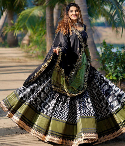 NEW STYLISH DESIGNER LAHENGA CHOLI WITH DUPATTA