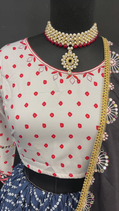 NEW DESIGNER PARTY WEAR & HAND WORK LAHENGA